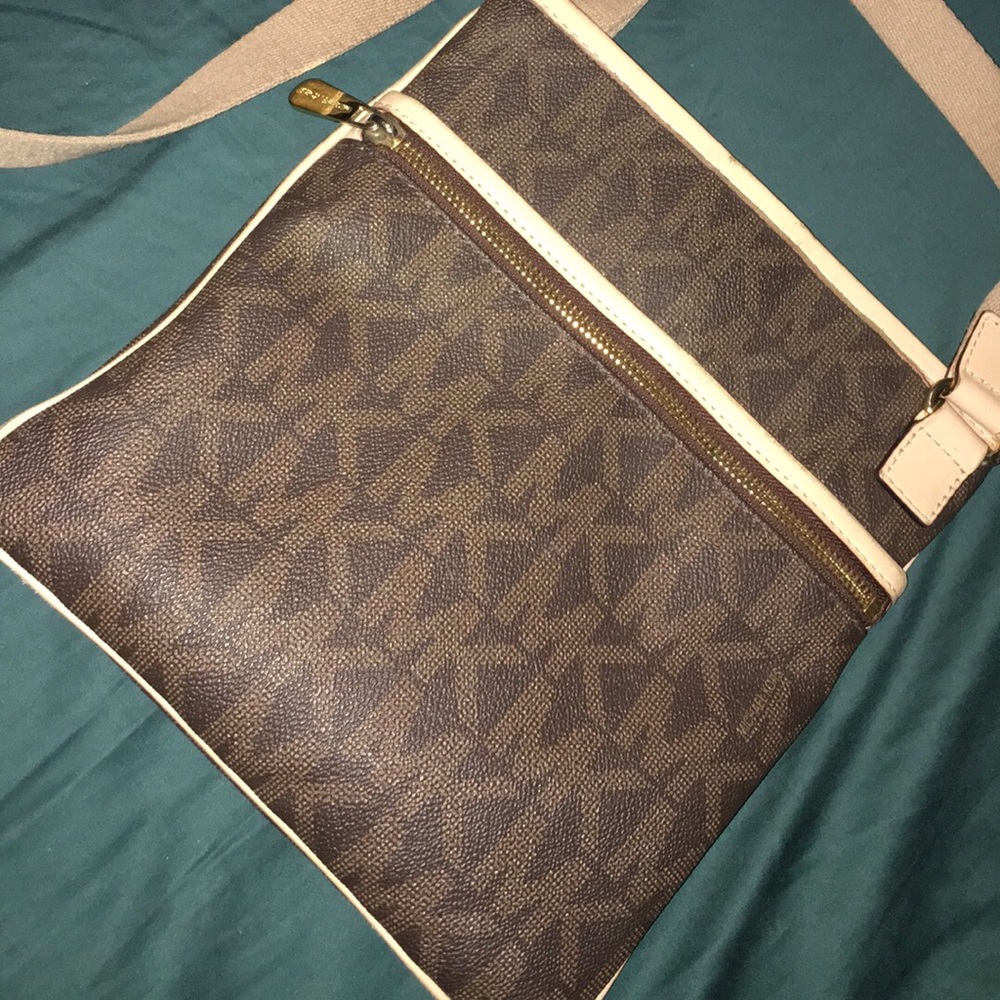 Michael Kors crossbody